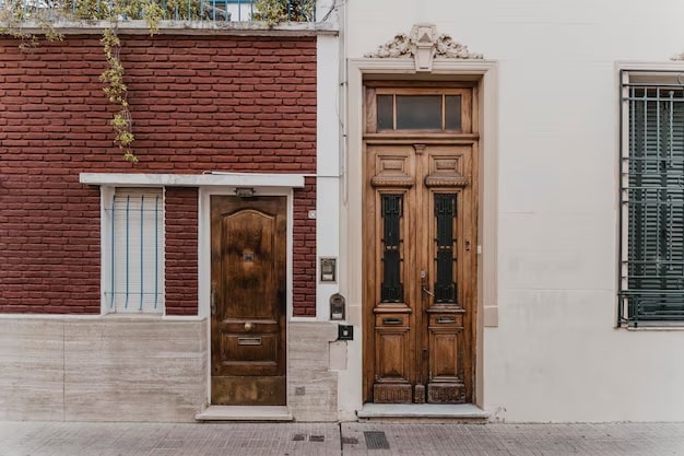 Cómo y con que pintar una puerta de madera exterior